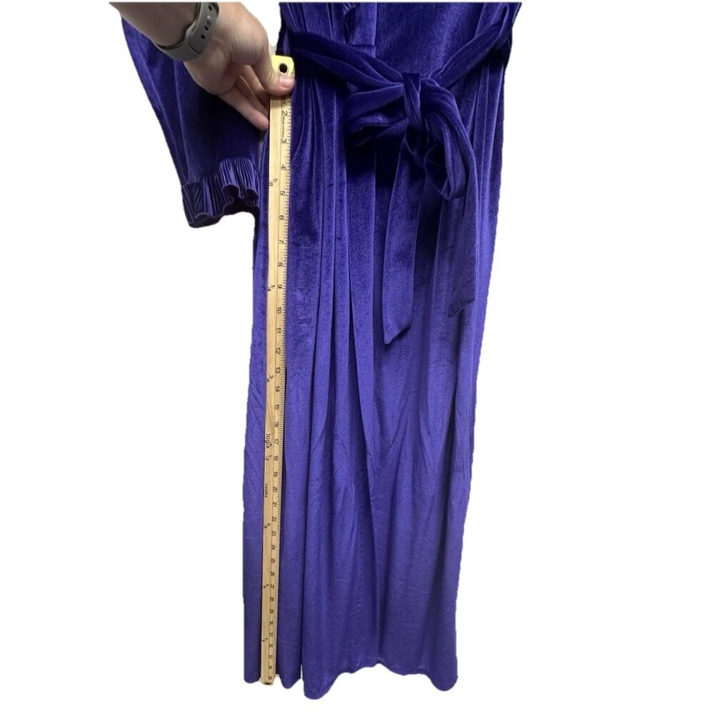 Vintage Robe Helen Of Troy Womens M Velvet Velour Royal Purple Belted Grannycore - Picture 5 of 10